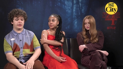 2022-06-27_-_HT_City_-_Celeb_Bytes_With_Stranger_Things_Cast_mp41248.jpg