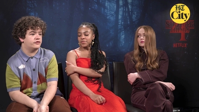 2022-06-27_-_HT_City_-_Celeb_Bytes_With_Stranger_Things_Cast_mp41260.jpg