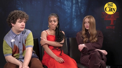 2022-06-27_-_HT_City_-_Celeb_Bytes_With_Stranger_Things_Cast_mp41269.jpg