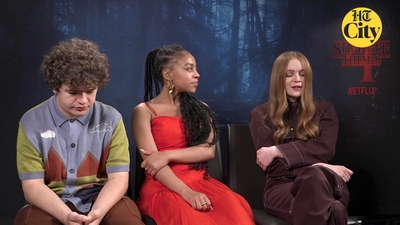 2022-06-27_-_HT_City_-_Celeb_Bytes_With_Stranger_Things_Cast_mp41290.jpg