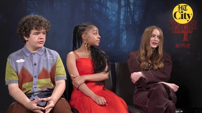 2022-06-27_-_HT_City_-_Celeb_Bytes_With_Stranger_Things_Cast_mp41294.jpg
