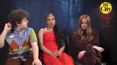 2022-06-27_-_HT_City_-_Celeb_Bytes_With_Stranger_Things_Cast_mp41315.jpg
