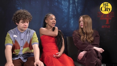 2022-06-27_-_HT_City_-_Celeb_Bytes_With_Stranger_Things_Cast_mp41331.jpg