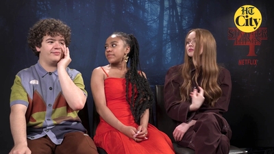 2022-06-27_-_HT_City_-_Celeb_Bytes_With_Stranger_Things_Cast_mp41354.jpg