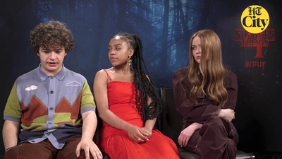 2022-06-27_-_HT_City_-_Celeb_Bytes_With_Stranger_Things_Cast_mp41368.jpg