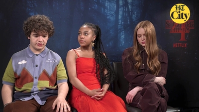 2022-06-27_-_HT_City_-_Celeb_Bytes_With_Stranger_Things_Cast_mp41372.jpg