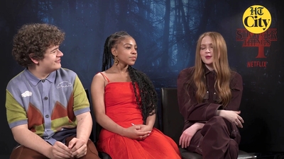 2022-06-27_-_HT_City_-_Celeb_Bytes_With_Stranger_Things_Cast_mp41408.jpg