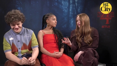 2022-06-27_-_HT_City_-_Celeb_Bytes_With_Stranger_Things_Cast_mp41409.jpg