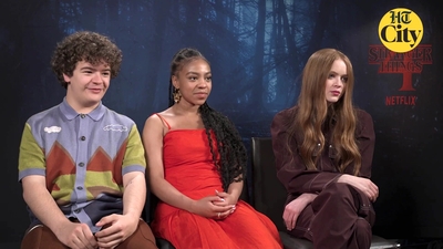 2022-06-27_-_HT_City_-_Celeb_Bytes_With_Stranger_Things_Cast_mp41417.jpg