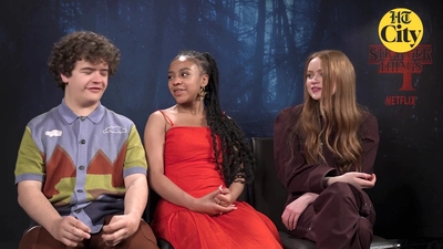 2022-06-27_-_HT_City_-_Celeb_Bytes_With_Stranger_Things_Cast_mp41426.jpg