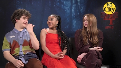 2022-06-27_-_HT_City_-_Celeb_Bytes_With_Stranger_Things_Cast_mp41427.jpg