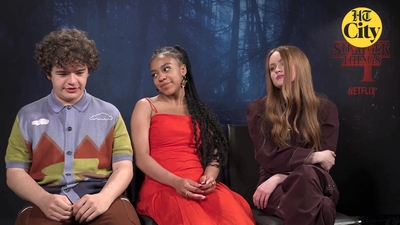 2022-06-27_-_HT_City_-_Celeb_Bytes_With_Stranger_Things_Cast_mp41438.jpg