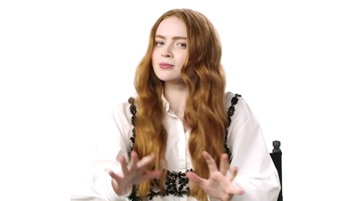 2022-06-28_-_Teen_Vogue_-_Sadie_Sink_Shares_Her_Firsts_mp41894.jpg