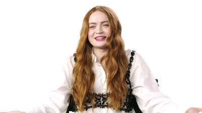 2022-06-28_-_Teen_Vogue_-_Sadie_Sink_Shares_Her_Firsts_mp41895.jpg