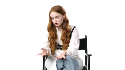 2022-06-28_-_Teen_Vogue_-_Sadie_Sink_Shares_Her_Firsts_mp41938.jpg
