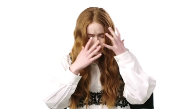 2022-06-28_-_Teen_Vogue_-_Sadie_Sink_Shares_Her_Firsts_mp41976.jpg