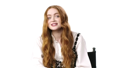 2022-06-28_-_Teen_Vogue_-_Sadie_Sink_Shares_Her_Firsts_mp41982.jpg