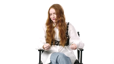 2022-06-28_-_Teen_Vogue_-_Sadie_Sink_Shares_Her_Firsts_mp41999.jpg