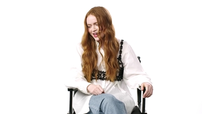 2022-06-28_-_Teen_Vogue_-_Sadie_Sink_Shares_Her_Firsts_mp42000.jpg