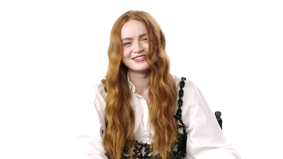 2022-06-28_-_Teen_Vogue_-_Sadie_Sink_Shares_Her_Firsts_mp42007.jpg