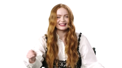 2022-06-28_-_Teen_Vogue_-_Sadie_Sink_Shares_Her_Firsts_mp42023.jpg