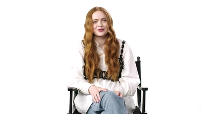 2022-06-28_-_Teen_Vogue_-_Sadie_Sink_Shares_Her_Firsts_mp42045.jpg