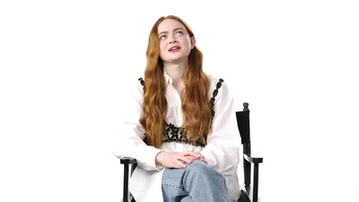 2022-06-28_-_Teen_Vogue_-_Sadie_Sink_Shares_Her_Firsts_mp42107.jpg