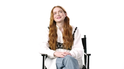 2022-06-28_-_Teen_Vogue_-_Sadie_Sink_Shares_Her_Firsts_mp42108.jpg