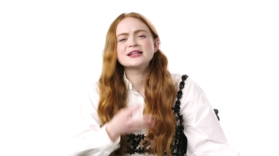 2022-06-28_-_Teen_Vogue_-_Sadie_Sink_Shares_Her_Firsts_mp42174.jpg