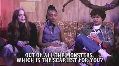 2022-06-29_-_HITZ_Speaks_-_Stranger_Things_Cast_Plays_Would_You_Rather_mp42389.jpg