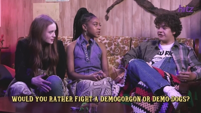 2022-06-29_-_HITZ_Speaks_-_Stranger_Things_Cast_Plays_Would_You_Rather_mp42502.jpg