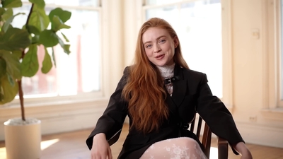 2022-07-11_-_Coveteur_-_Sadie_Sink_Shares_Her_Favorite_Pieces_in_Her_Closet_mp43617.jpg