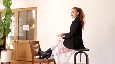 2022-07-11_-_Coveteur_-_Sadie_Sink_Shares_Her_Favorite_Pieces_in_Her_Closet_mp43620.jpg