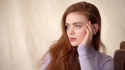 2022-07-11_-_Coveteur_-_Sadie_Sink_Shares_Her_Favorite_Pieces_in_Her_Closet_mp43632.jpg