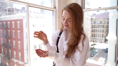 2022-07-11_-_Coveteur_-_Sadie_Sink_Shares_Her_Favorite_Pieces_in_Her_Closet_mp43676.jpg