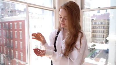 2022-07-11_-_Coveteur_-_Sadie_Sink_Shares_Her_Favorite_Pieces_in_Her_Closet_mp43677.jpg