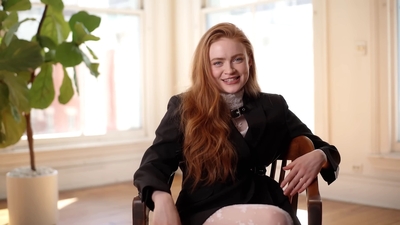2022-07-11_-_Coveteur_-_Sadie_Sink_Shares_Her_Favorite_Pieces_in_Her_Closet_mp43700.jpg