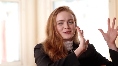 2022-07-11_-_Coveteur_-_Sadie_Sink_Shares_Her_Favorite_Pieces_in_Her_Closet_mp43705.jpg