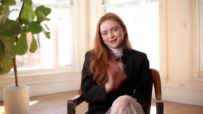 2022-07-11_-_Coveteur_-_Sadie_Sink_Shares_Her_Favorite_Pieces_in_Her_Closet_mp43708.jpg