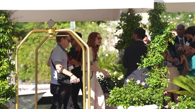 2022-09-04_-_79th_Venice_International_Film_Festival_3_mp44596.jpg