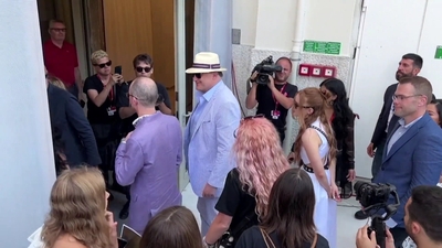2022-09-04_-_Venice_2022_-_The_Whale_Photocall_mp40035.jpg