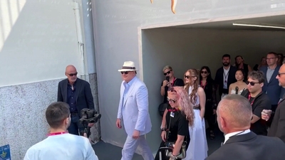 2022-09-04_-_Venice_2022_-_The_Whale_Photocall_mp40046.jpg