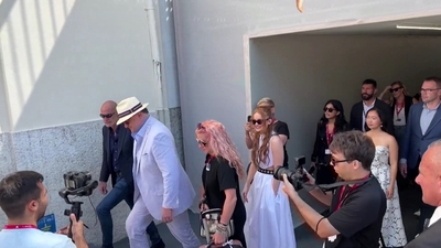 2022-09-04_-_Venice_2022_-_The_Whale_Photocall_mp40047.jpg