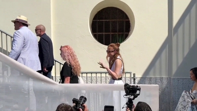 2022-09-04_-_Venice_2022_-_The_Whale_Photocall_mp40053.jpg