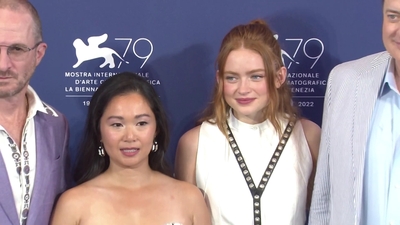 2022-09-04_-_Venice_2022_-_The_Whale_Photocall_mp40083.jpg