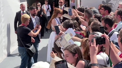 2022-09-04_-_Venice_2022_-_The_Whale_Photocall_mp40150.jpg