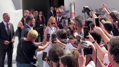 2022-09-04_-_Venice_2022_-_The_Whale_Photocall_mp40156.jpg