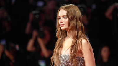 2022-09-04_-_Venice_2022_-_The_Whale_Premiere_NEW_28129_mov4633.jpg