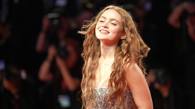 2022-09-04_-_Venice_2022_-_The_Whale_Premiere_NEW_28129_mov4637.jpg