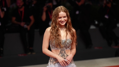 2022-09-04_-_Venice_2022_-_The_Whale_Premiere_NEW_28229_mov4647.jpg